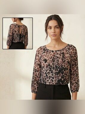 Dynamite Leopard Print Sheer Three Quarter Sleeve Keyhole Back Blouse Purple S